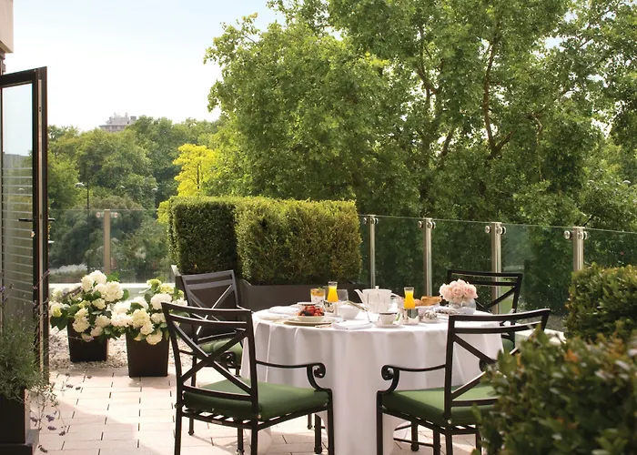 Four Seasons At Park LaneHotel Londra
